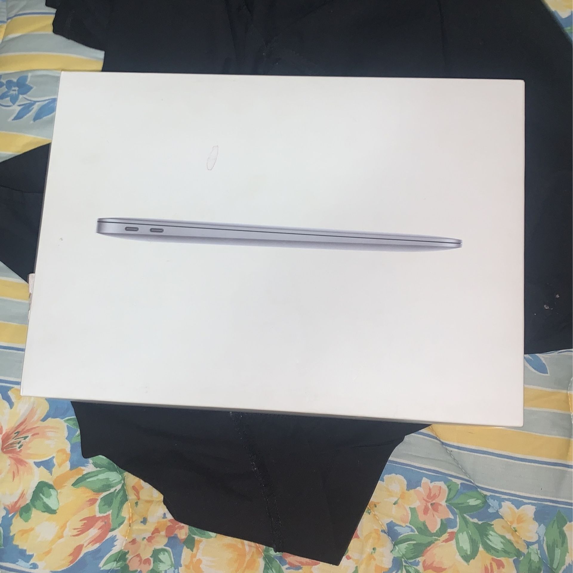 MacBook Air with Touch ID (BRAND NEW)