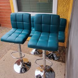 $100 OBO 4 Bar Stools 