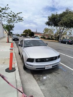 Ford mustang 2006