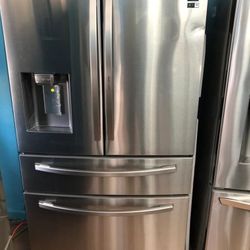 Samsung Refrigerator With Showcase Door RPRK