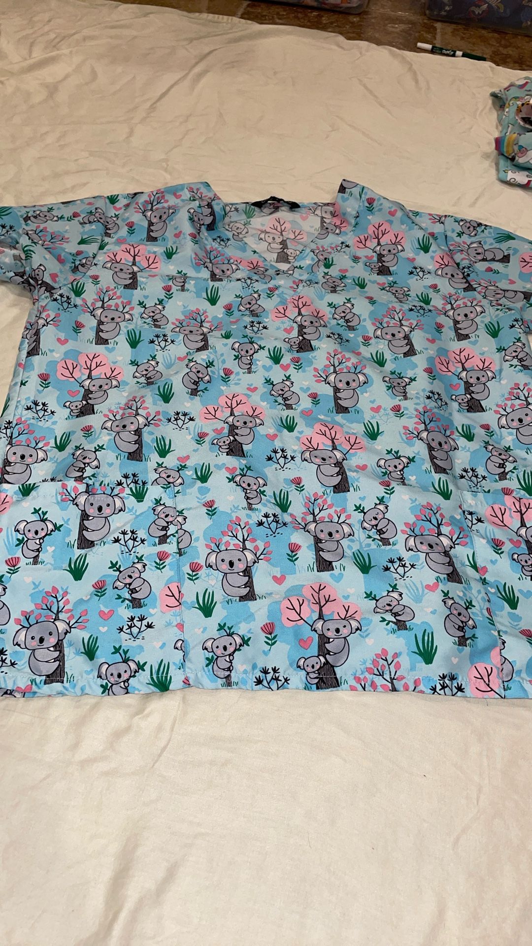 Scrub Top Large
