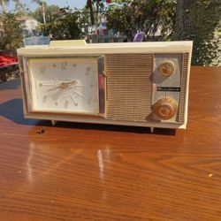 Antique Clock Radio