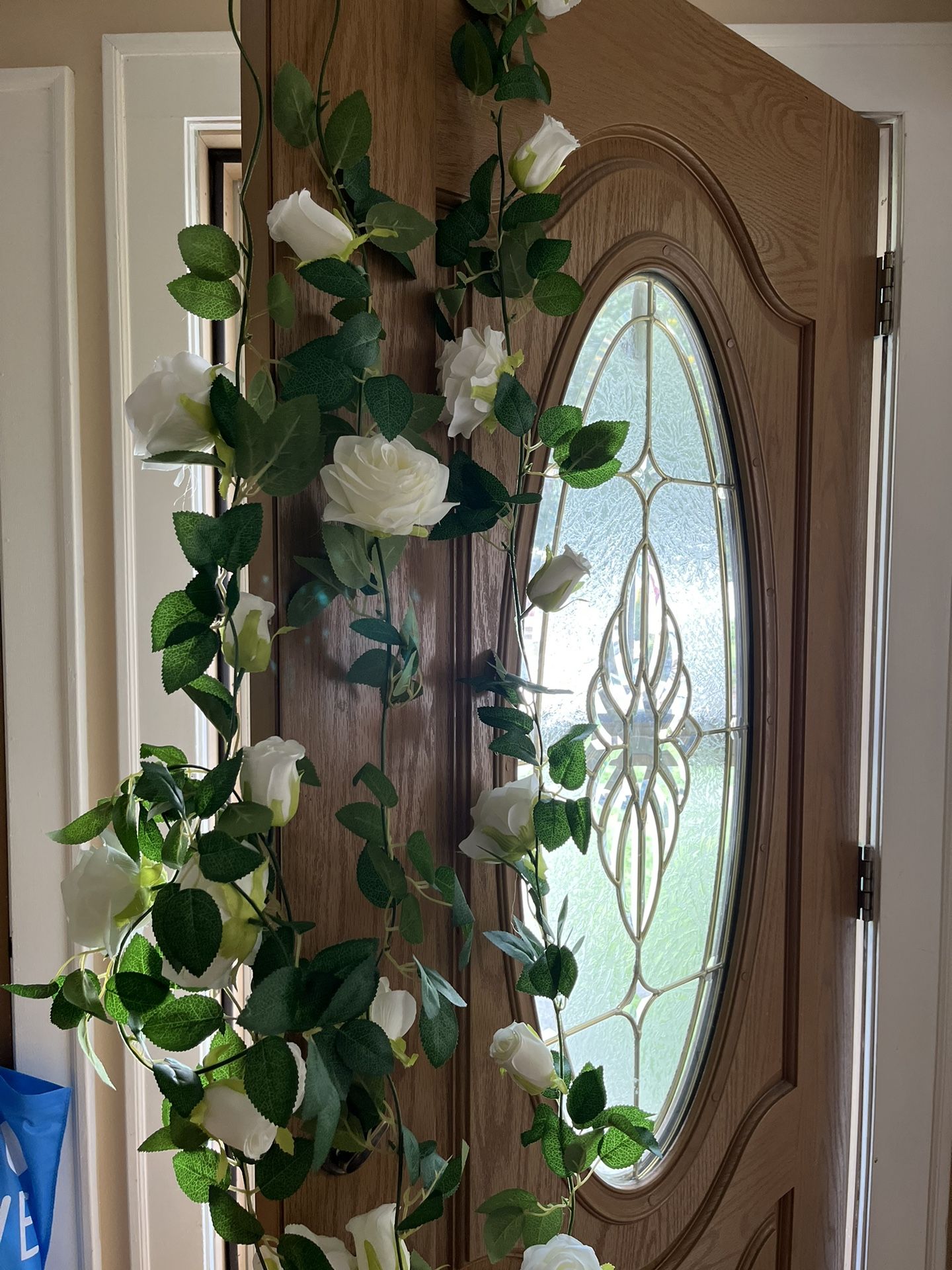 26 Foot White Rose Garland