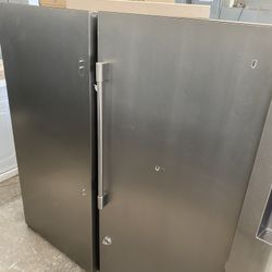 66” Inch Frigidaire Professional Column Fridge And Freezer 