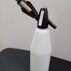 Vintage Soda Siphon Seltzer 