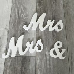 Mrs And Mrs Sign For Wedding Table