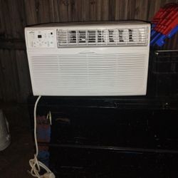 Garrison 8000/4200 BTU Cooling/Heating AC & Heating In Wall Unit