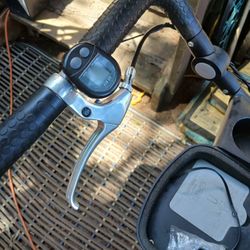 Jeep Overland Limited Music on the Move Jogging Stroller 

