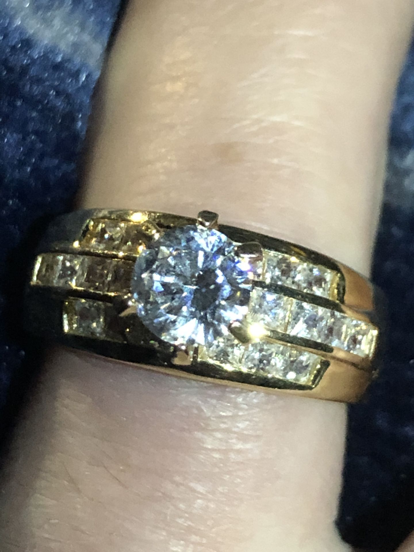*REDUCED AGAIN!” Removing Listing 03/07 Engagement Ring Solid 14k Large Round Cut Center w/20 Square Cut in Band 