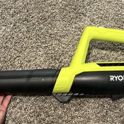 RYOBI ONE+ 18V Cordless Battery Powered Leaf Blower (Tool only)