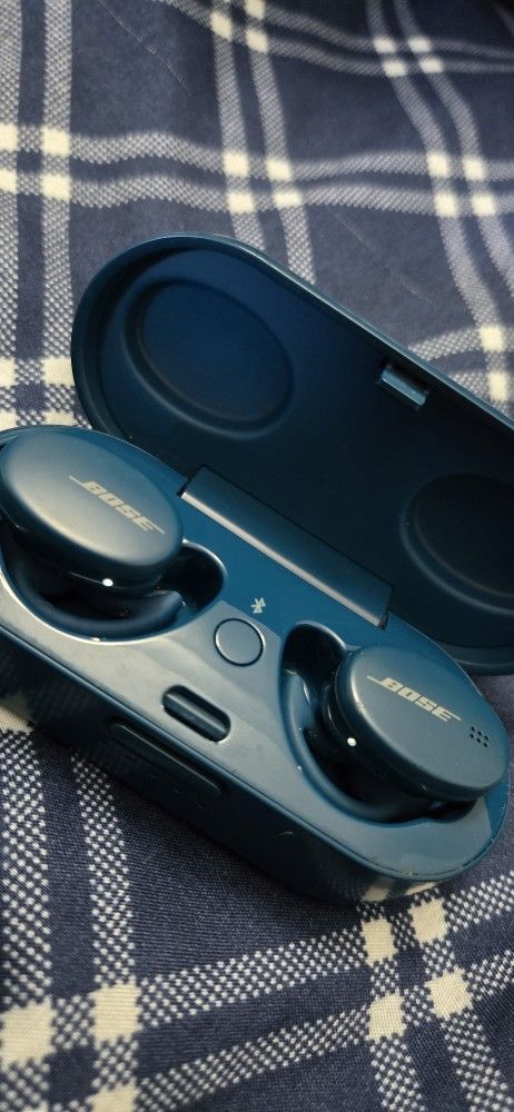 Bose Baltic Blue Earbuds