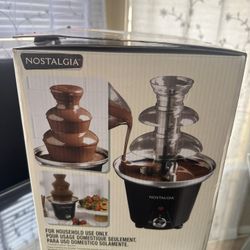 Nostalgia Chocolate Fountain New Box 