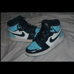 Jordan 1 Retro vintage High Unc Patent 
