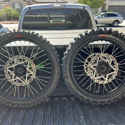 Surron Ultra Bee takeoffs