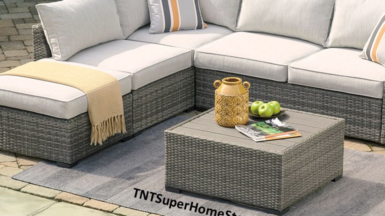 😍New Outdoor Sectional & Ottoman