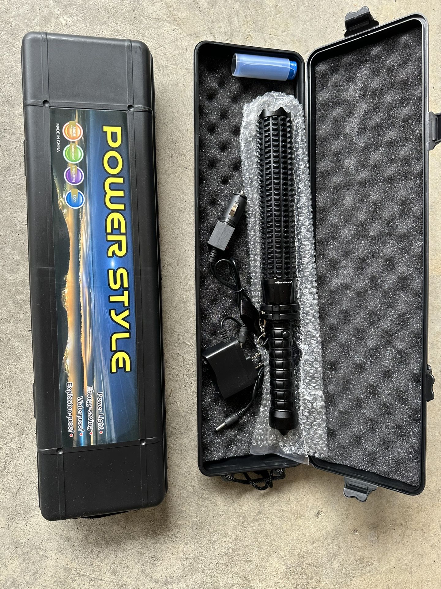 Large Flashlights, Baton Style