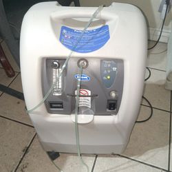 INVACARE Perfecto 2 Oxygen Concentrator Oxygen Concentrator