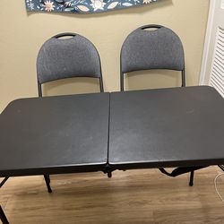 Set of table and chairs
