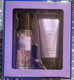 Travel Size Victoria 's Secret. Set