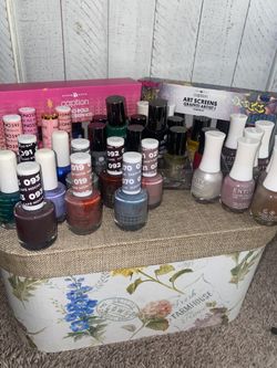 Nail Polish Bundle (youngNails, Entity Dnd And More)