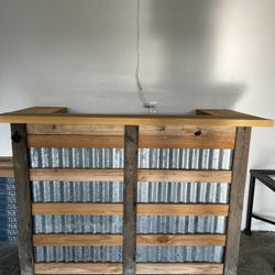 Rustic Style Bar