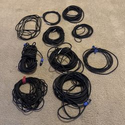 Speaker and microphone cables