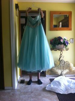 Blue prom dress