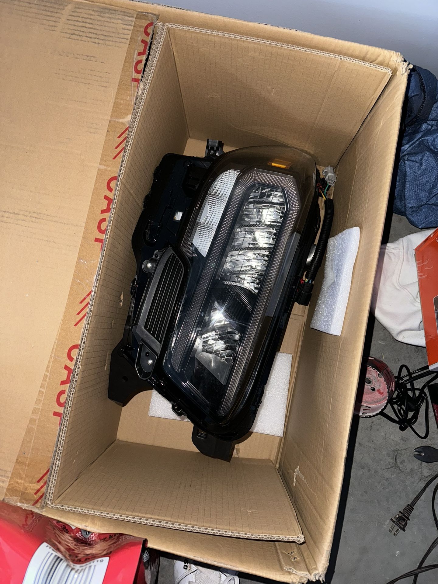 Spyder Pro Toyota Tacoma Headlights