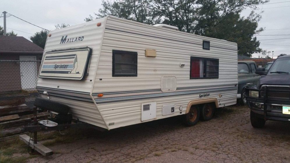 22ft mallard bumper pull camper rv