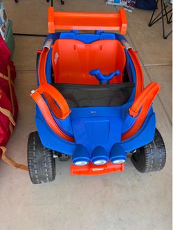Hot Wheels Ride On Car