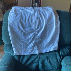 White Ladies Jean Demin Skirt