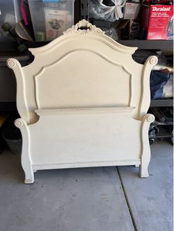 Twin bed