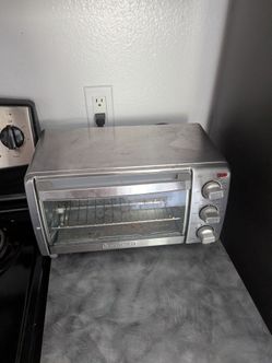 Conventional oven used like new