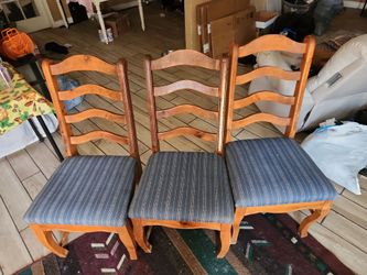 3 matching dining chairs