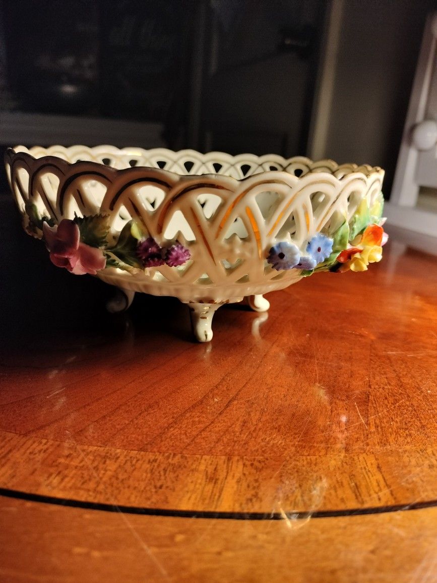 Dresden Lattice With Flowers, Candy Dish