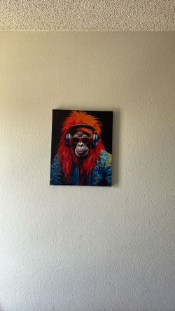 Gorilla wall frame