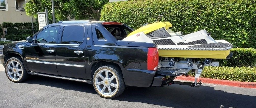 2024 Harbormate 11.5 ft long Black Widow personal dock truck ramp ski
