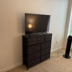 Television 43” Roku