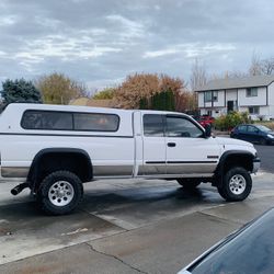 2002 DODGE 2500- Prestine- $25,000 OBO