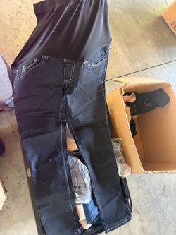 New Maternity comfortable  pants