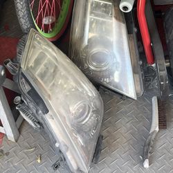 Cadillac CTS Headlights OEM 