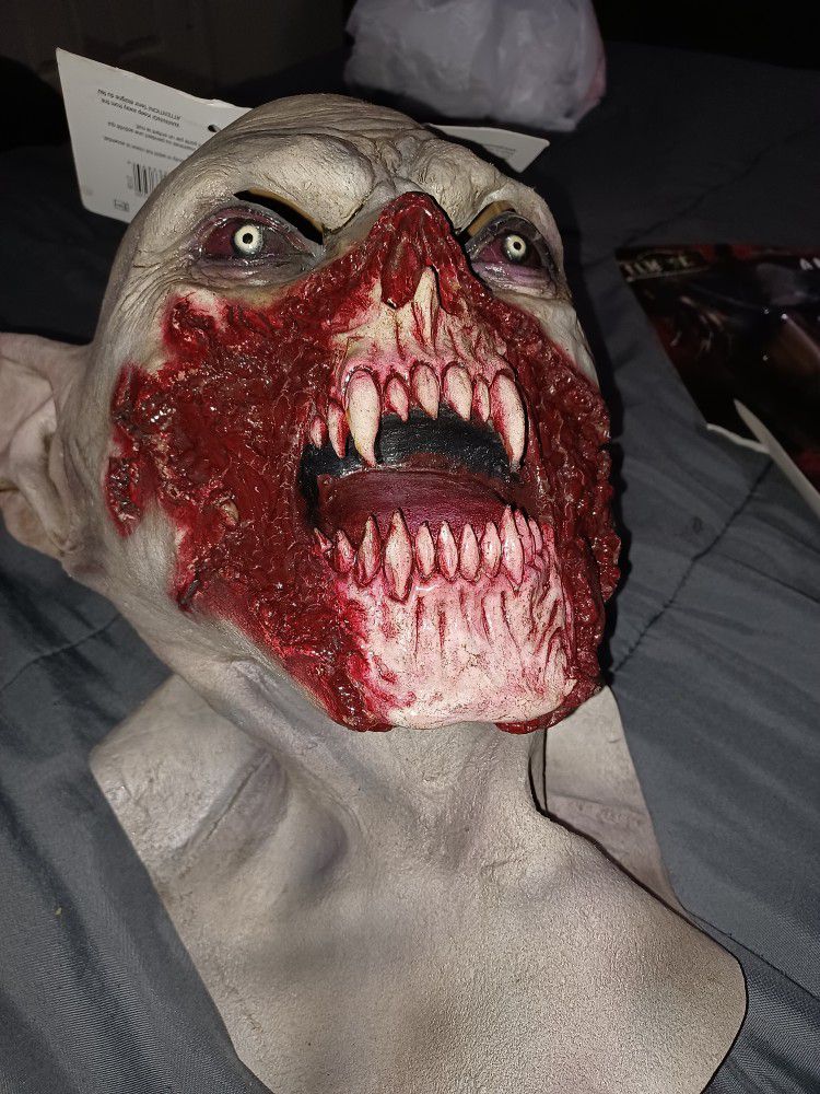 Vampire Zombie Mask 