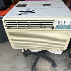 Window Air Conditioner