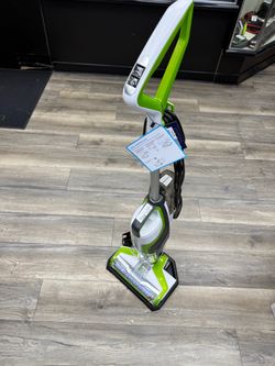 Bissell Multi Surface Brush Vacuum Cleaner *Brand New*- Never Used!