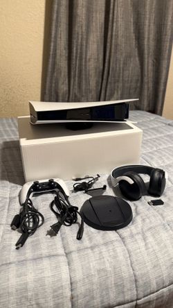 Playstation 5 Digital Edition , Sony Pulse 3D Wireless Gaming Headset Bundle