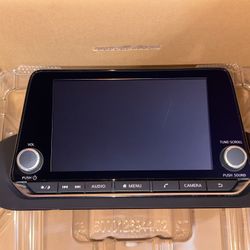 Navigation/Radio For 2025 Nissan Kicks