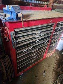 Craftsman 15 drawer Red Rolling Tool box Chest Cabinet