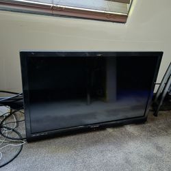 Scepter 40 Inch Monitor Tv With Remote 