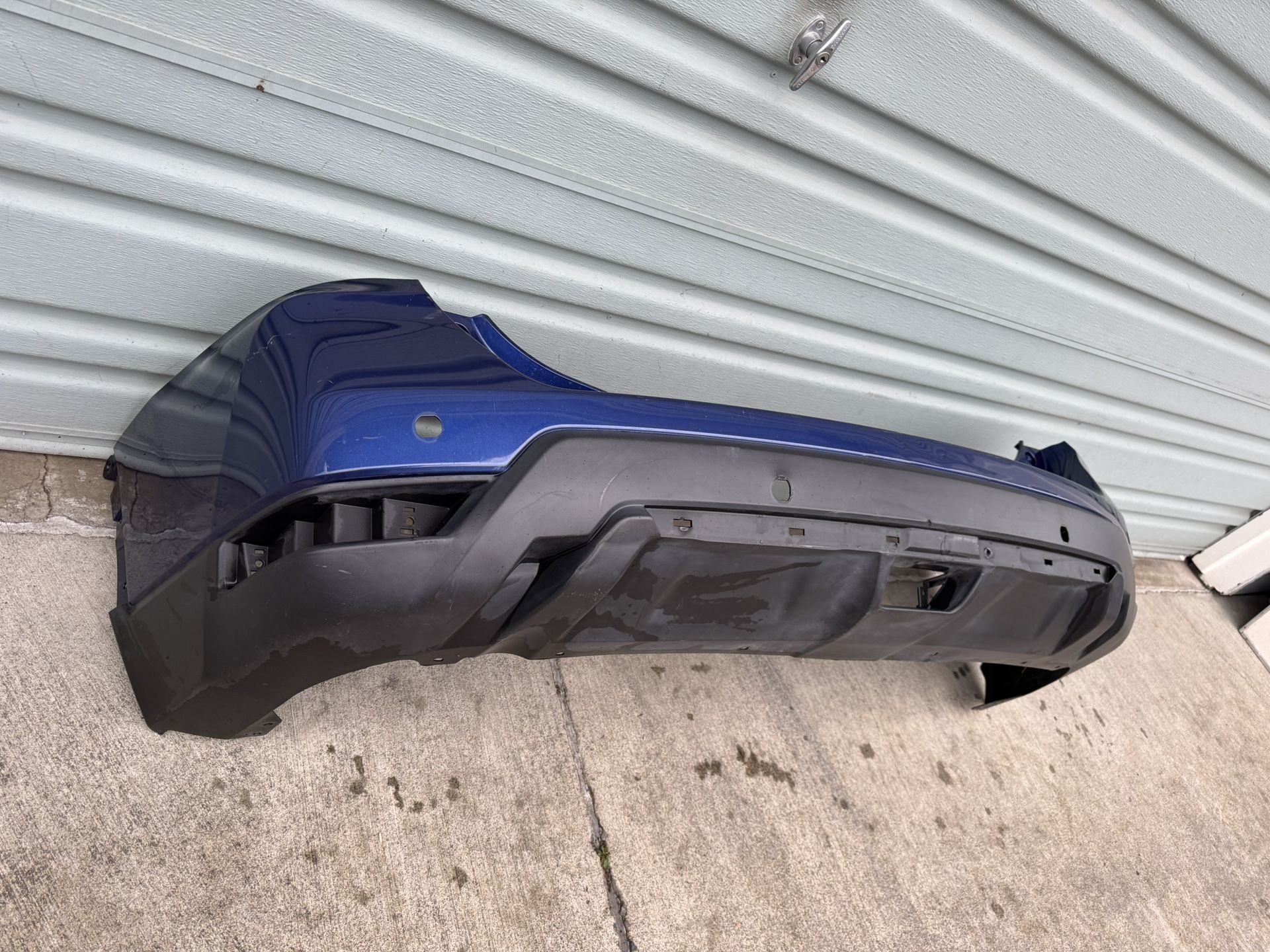 2017-2019 Nissan Rogue Rear Bumper Cover