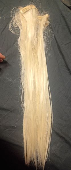 Platinum Blonde Clip-In Hair Extensions